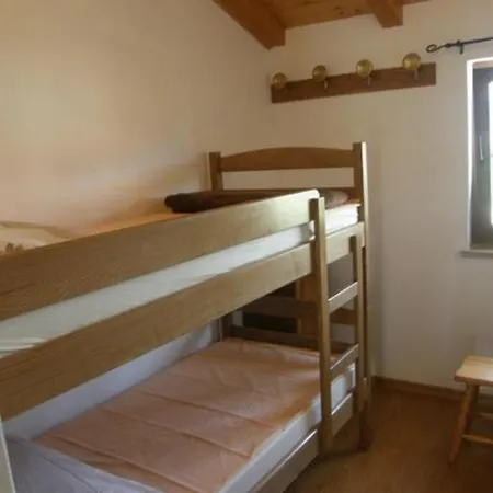 Apartment Family Friendly With A Swimming Pool Gabonjin, Krk - 23523 Malinska